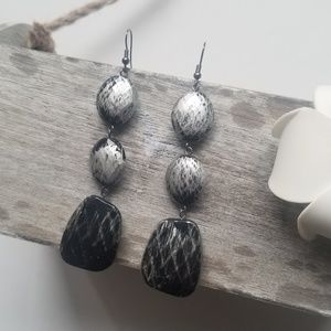 JEWELRY Jewelry - 3 TIER STONE DANGLE EARRINGS JEWELRY Jewelry - 3 TIER STONE DANGLE EARRINGS